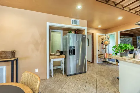 650 Monroe Street Ashland OR 97520