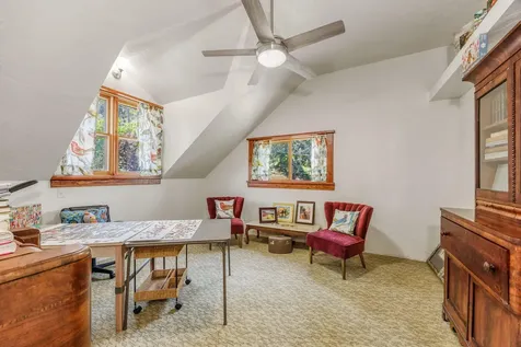 650 Monroe Street Ashland OR 97520
