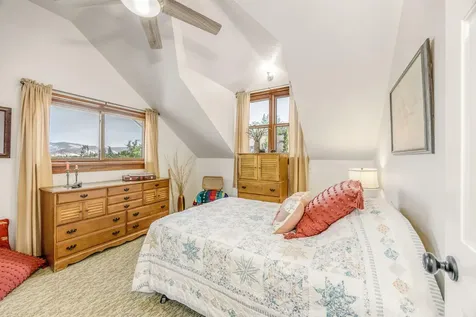 650 Monroe Street Ashland OR 97520