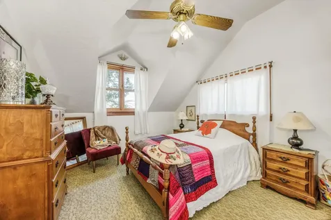 650 Monroe Street Ashland OR 97520
