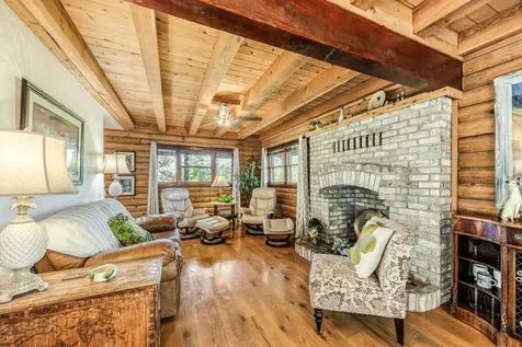 650 Monroe Street Ashland OR 97520