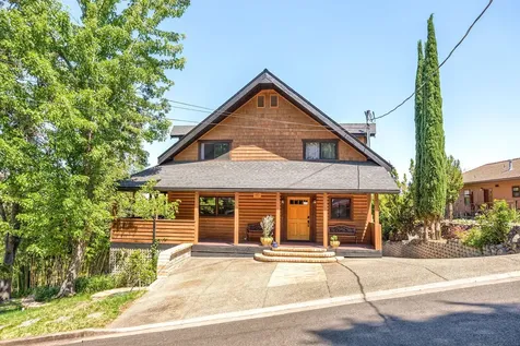 650 Monroe Street Ashland OR 97520