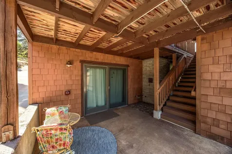 650 Monroe Street Ashland OR 97520
