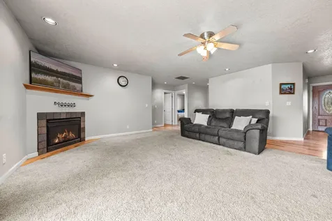 5510 SW Harvest Avenue Redmond OR 97756