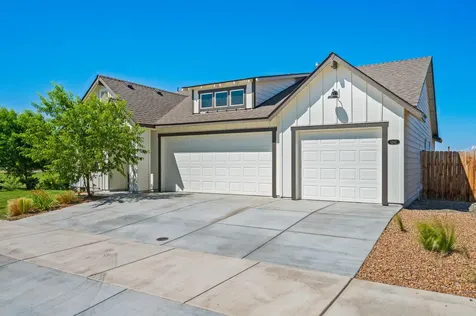 1242 NW Golf Course Drive Madras OR 97741