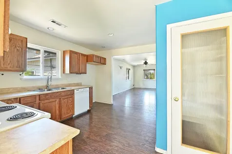 24 Washington Street Medford OR 97501