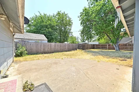 24 Washington Street Medford OR 97501