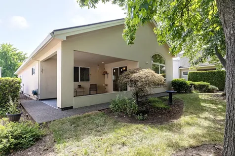 748 Fernwood Drive Medford OR 97504