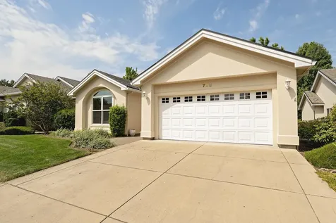 748 Fernwood Drive Medford OR 97504