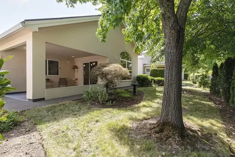 748 Fernwood Drive Medford OR 97504