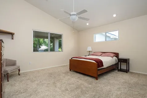 748 Fernwood Drive Medford OR 97504