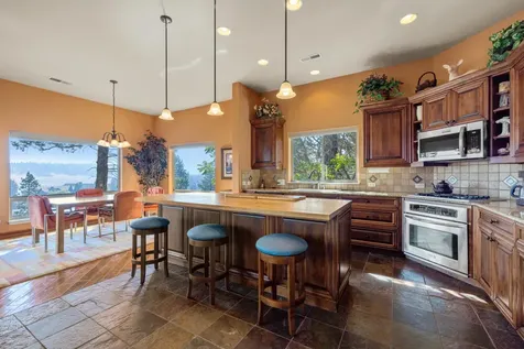 11629 Crossbill Drive Klamath Falls OR 97601