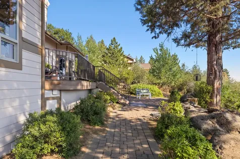 11629 Crossbill Drive Klamath Falls OR 97601