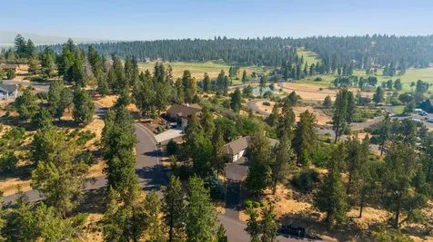 11629 Crossbill Drive Klamath Falls OR 97601