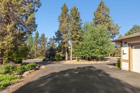 11629 Crossbill Drive Klamath Falls OR 97601
