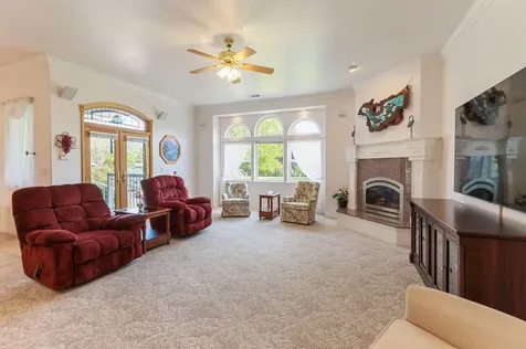 134 Kingsgate Way Grants Pass OR 97527