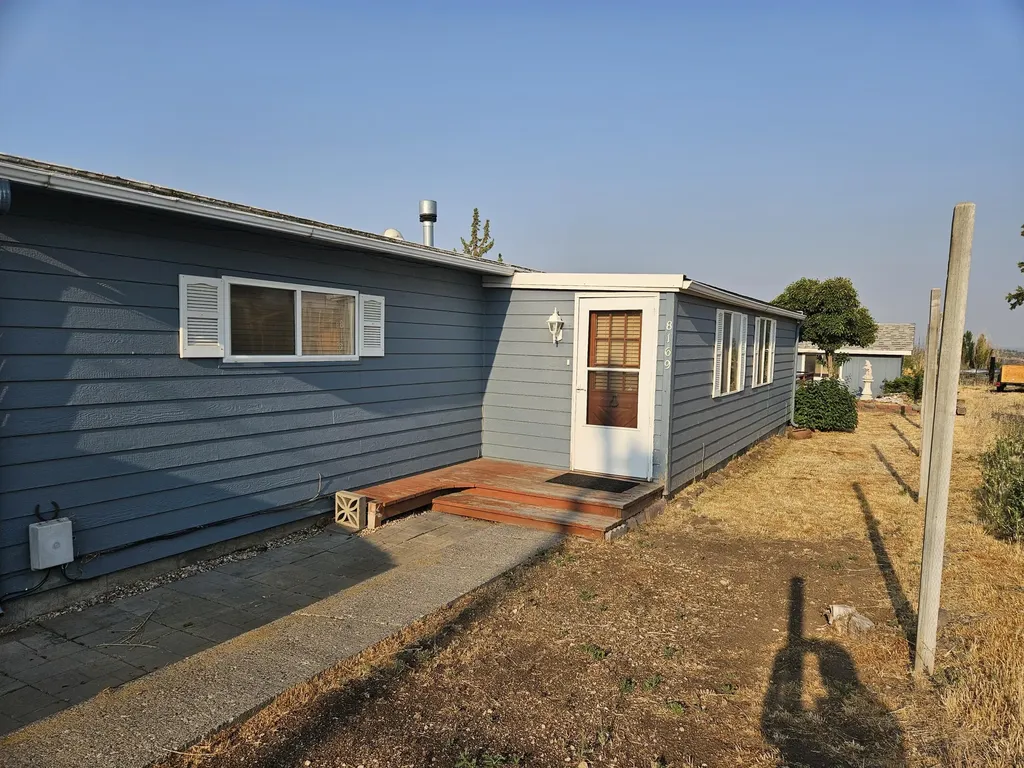 8169 NW 6th Street Terrebonne OR 97760
