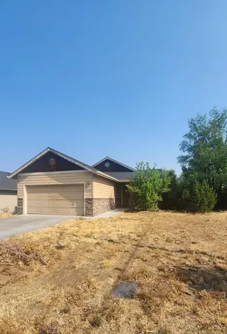 1025 NW Redwood Avenue Redmond OR 97756