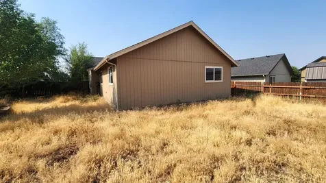 1025 NW Redwood Avenue Redmond OR 97756