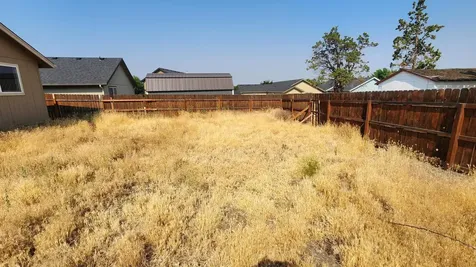 1025 NW Redwood Avenue Redmond OR 97756