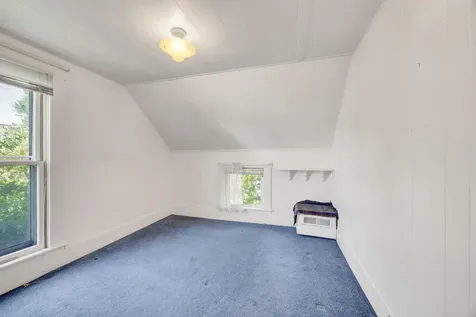 129 5th Street Ashland OR 97520