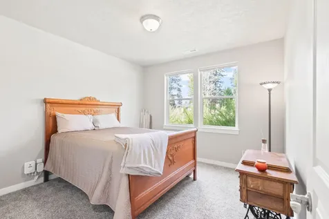 664 N Trinity Way Sisters OR 97759