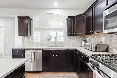664 N Trinity Way Sisters OR 97759