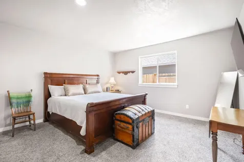 664 N Trinity Way Sisters OR 97759