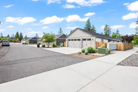664 N Trinity Way Sisters OR 97759