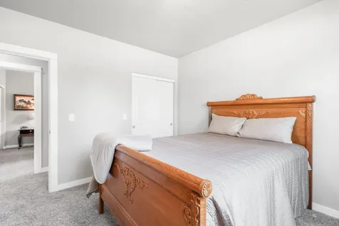 664 N Trinity Way Sisters OR 97759