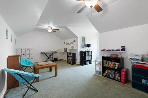 2340 NW Dogwood Avenue Redmond OR 97756