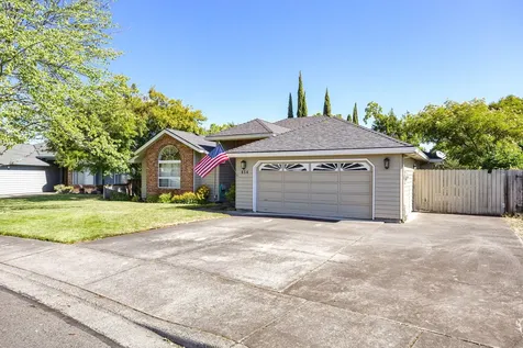 656 Vincent Avenue Central Point OR 97502