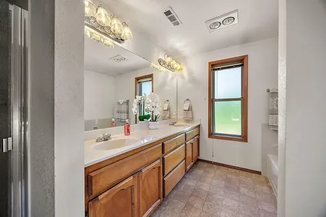 656 Vincent Avenue Central Point OR 97502
