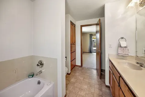 656 Vincent Avenue Central Point OR 97502