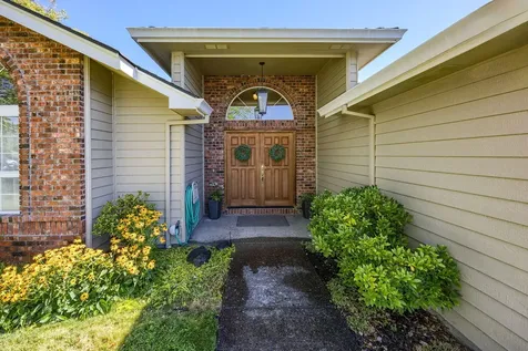656 Vincent Avenue Central Point OR 97502
