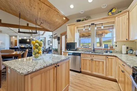 15997 SW Aquatic View Lane Powell Butte OR 97753