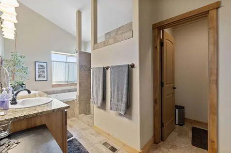15997 SW Aquatic View Lane Powell Butte OR 97753