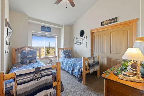15997 SW Aquatic View Lane Powell Butte OR 97753