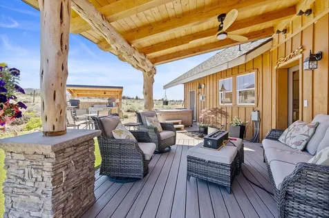 15997 SW Aquatic View Lane Powell Butte OR 97753