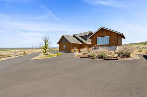 15997 SW Aquatic View Lane Powell Butte OR 97753