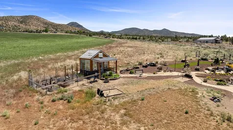 15997 SW Aquatic View Lane Powell Butte OR 97753