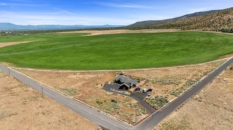 15997 SW Aquatic View Lane Powell Butte OR 97753