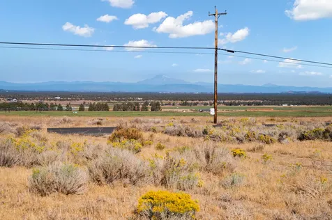 15997 SW Aquatic View Lane Powell Butte OR 97753