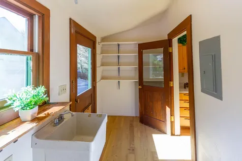 603 Dardanelles Street Gold Hill OR 97525