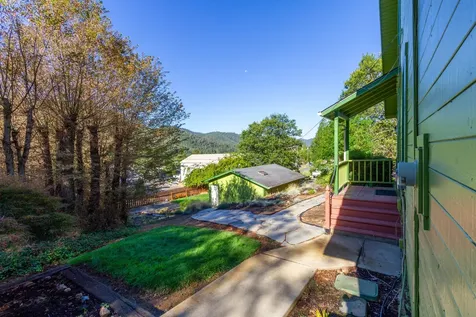 603 Dardanelles Street Gold Hill OR 97525