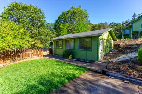 603 Dardanelles Street Gold Hill OR 97525