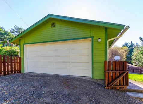 603 Dardanelles Street Gold Hill OR 97525