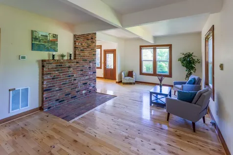 603 Dardanelles Street Gold Hill OR 97525