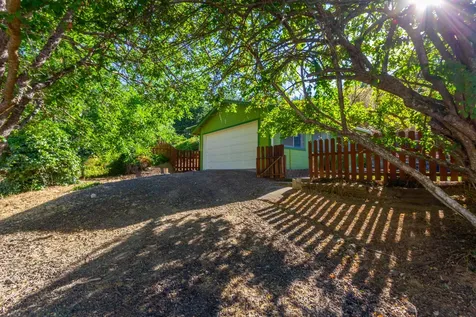 603 Dardanelles Street Gold Hill OR 97525