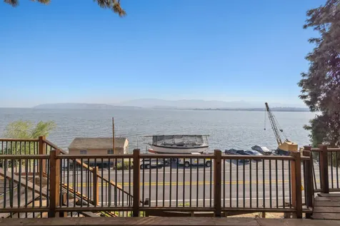 1731 Lakeshore Drive Klamath Falls OR 97601